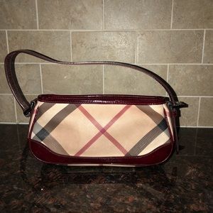 Burberry Shoulder Bag 👜